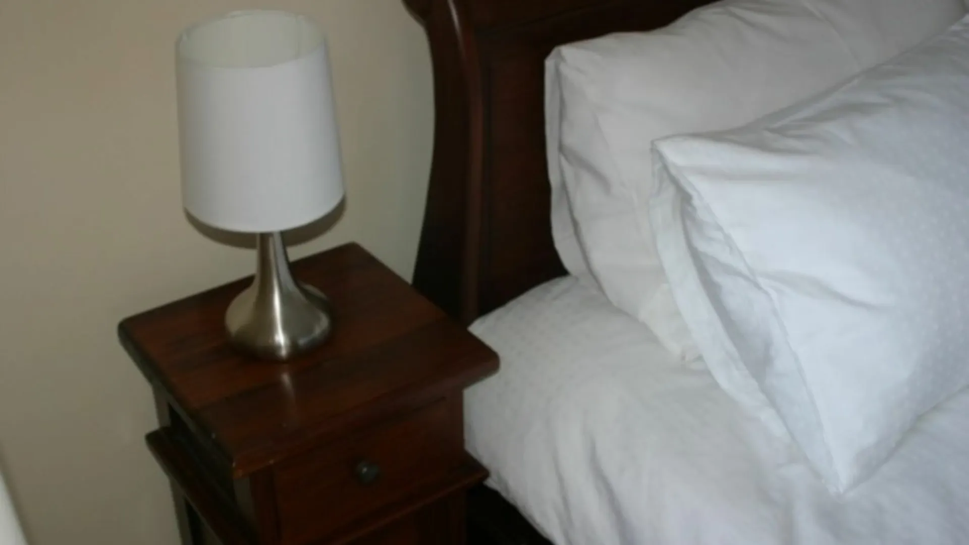 Yew Tree B And B Hotel Southampton  Hedge End